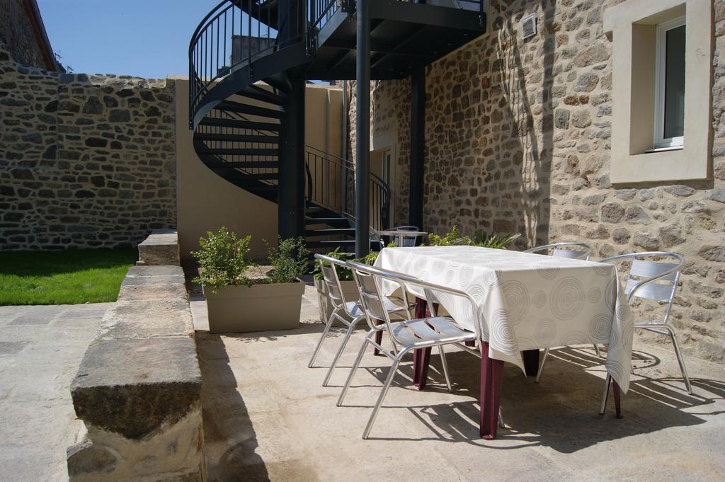 Apartament Au Fil De L'Eau - Le Bord De Rance Dinan Zewnętrze zdjęcie