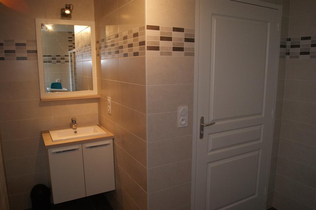 Apartament Au Fil De L'Eau - Le Bord De Rance Dinan Zewnętrze zdjęcie