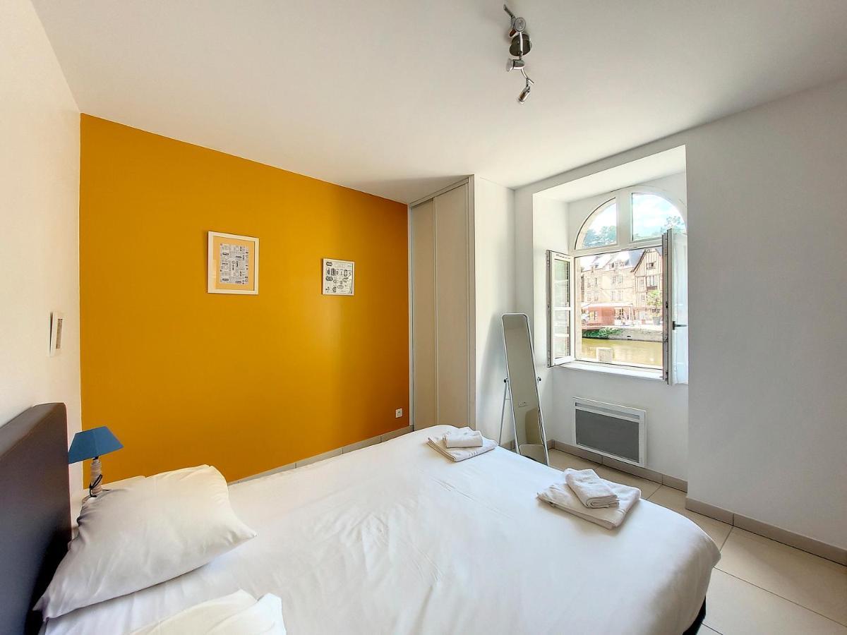 Apartament Au Fil De L'Eau - Le Bord De Rance Dinan Zewnętrze zdjęcie