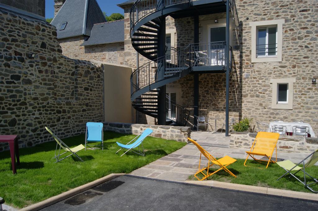 Apartament Au Fil De L'Eau - Le Bord De Rance Dinan Zewnętrze zdjęcie